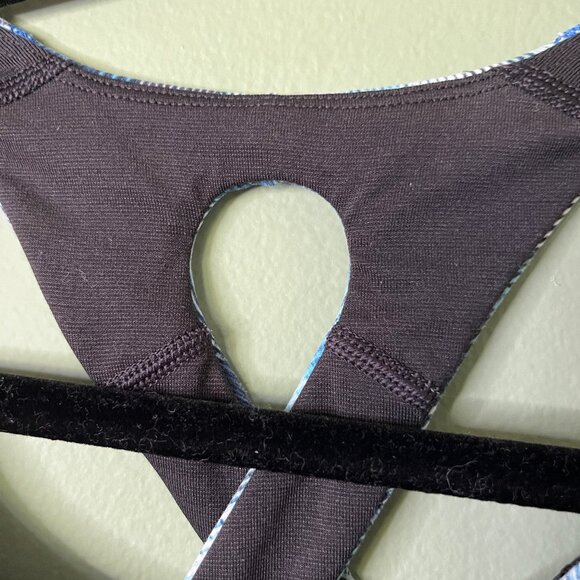 Lululemon Time To Sweat Keyhole Back Sports Bra Size 8 - Picture 4 of 7